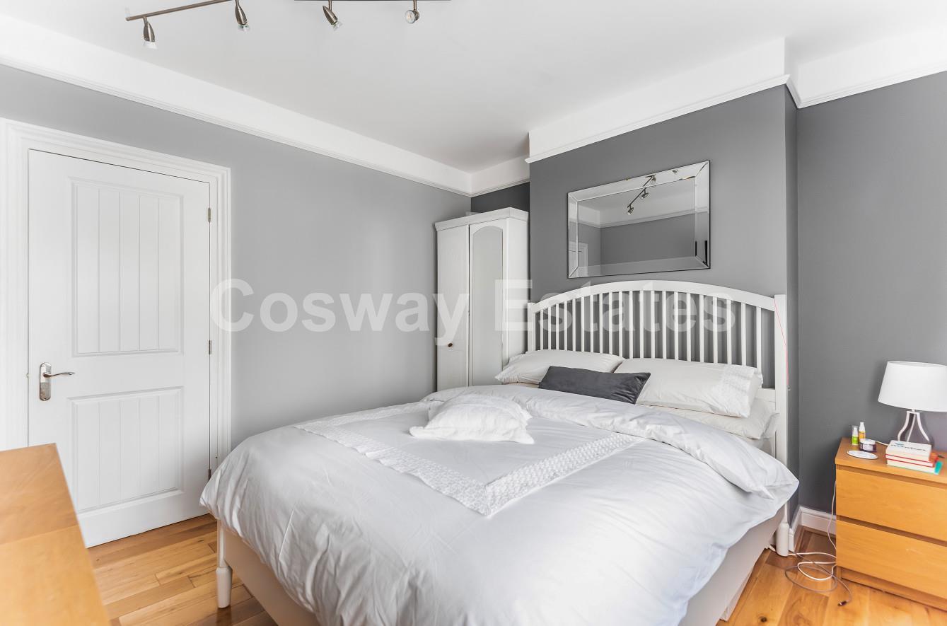 13 Hale Grove Gardens, Mill Hill